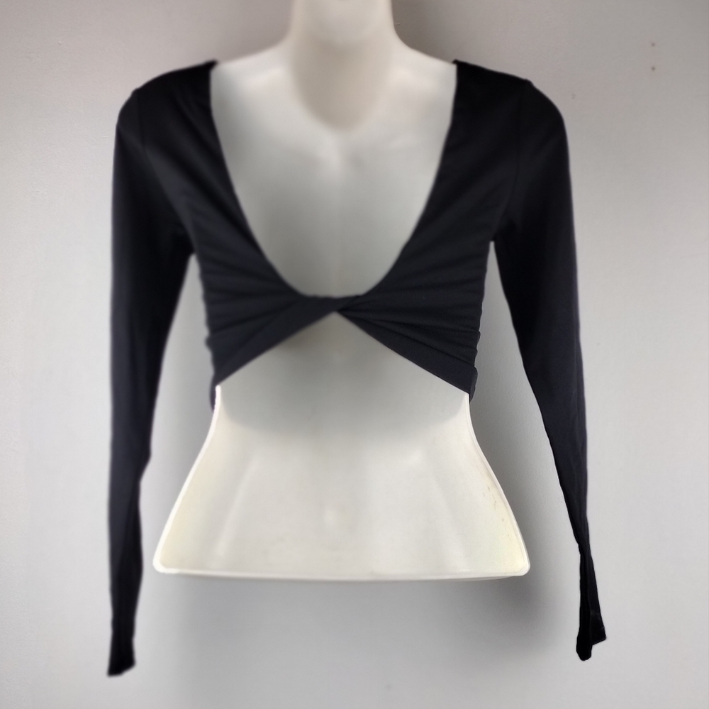 NWOT Black Long Sleeve Crop Top - Picture 2 of 7